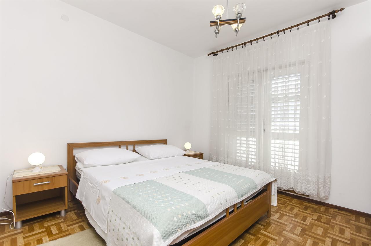 Apartment Niko Vodice Ngoại thất bức ảnh