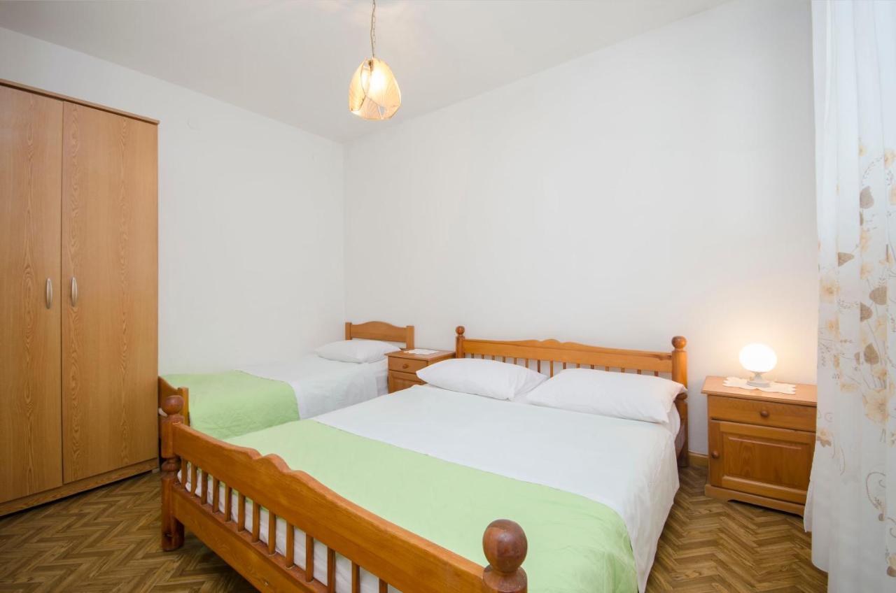 Apartment Niko Vodice Ngoại thất bức ảnh