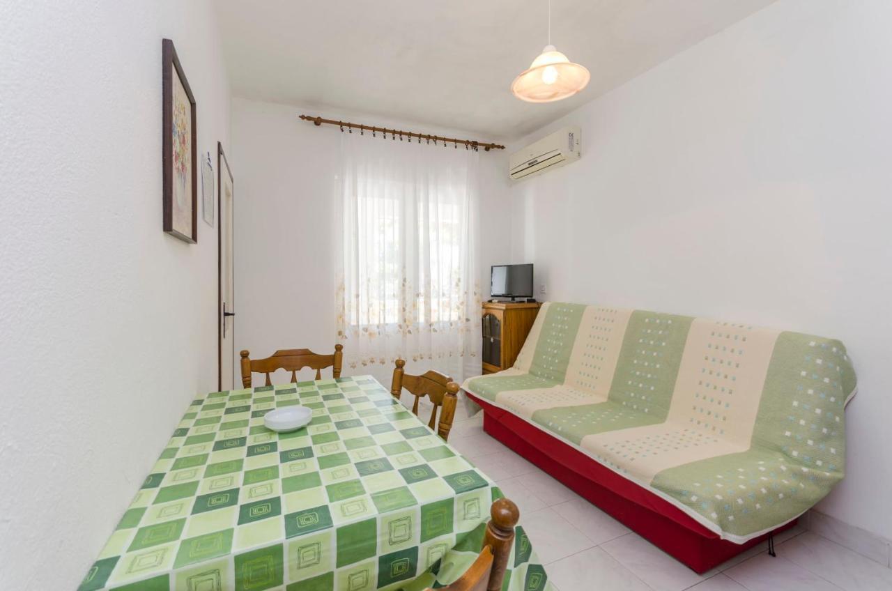 Apartment Niko Vodice Ngoại thất bức ảnh